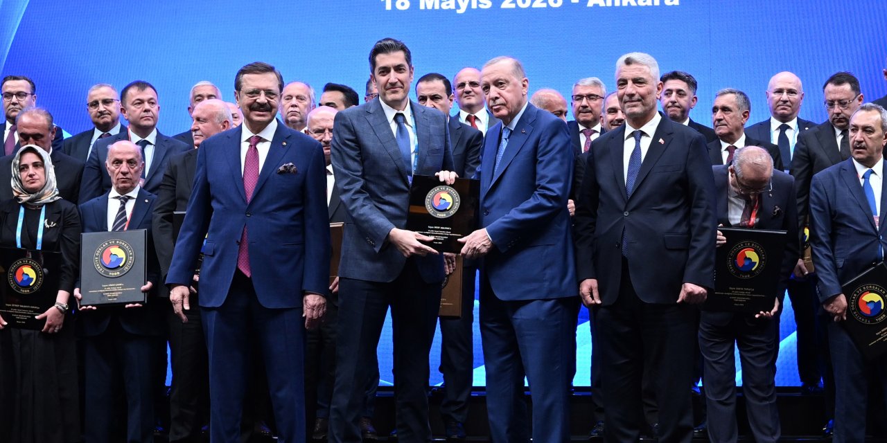 Anlıpak’a TOBB Hizmet Şeref Plaketi