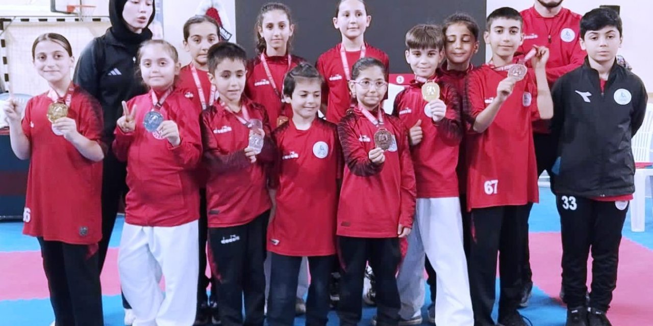 Körfezli karateciler  11 madalyayla döndü