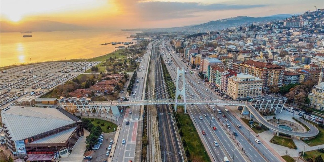 Kocaeli En Eğitimli  Şehirler Arasında