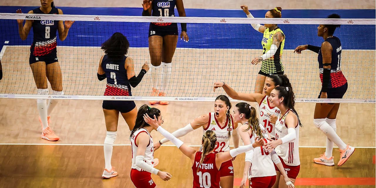 2026 FIVB VOLEYBOL MİLLETLER LİGİ:    Türkiye: 3 - Dominik Cumhuriyeti: 2