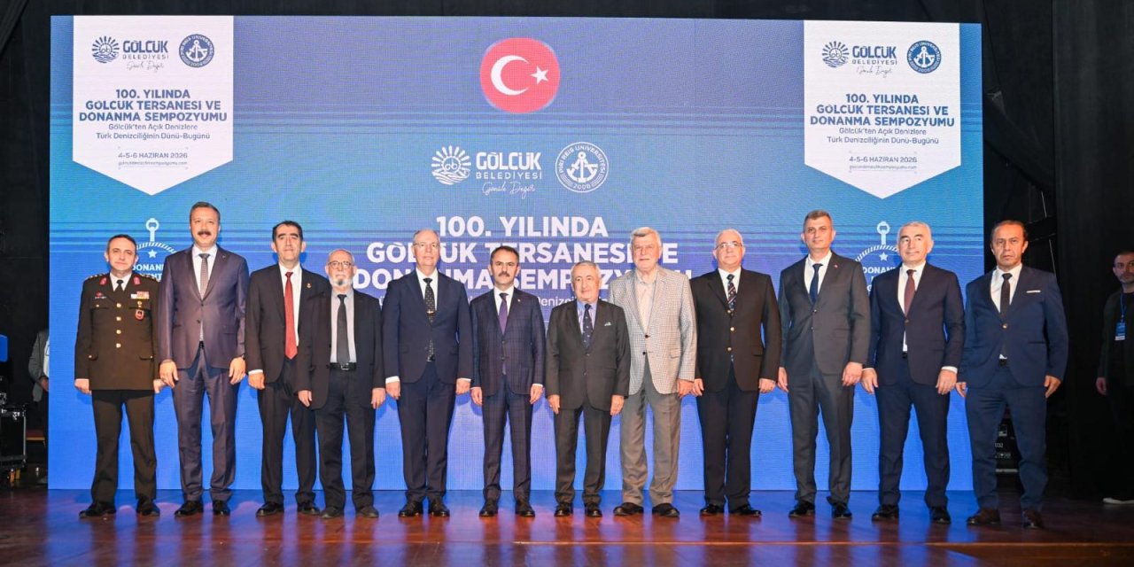 Vali Aktaş, 100. Yılında Gölcük Tersanesi ve Donanma Sempozyumu'nda
