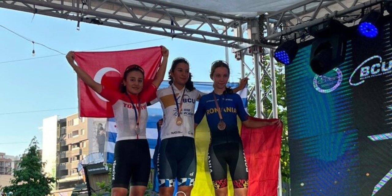Milli bisikletçilerden 3 madalya