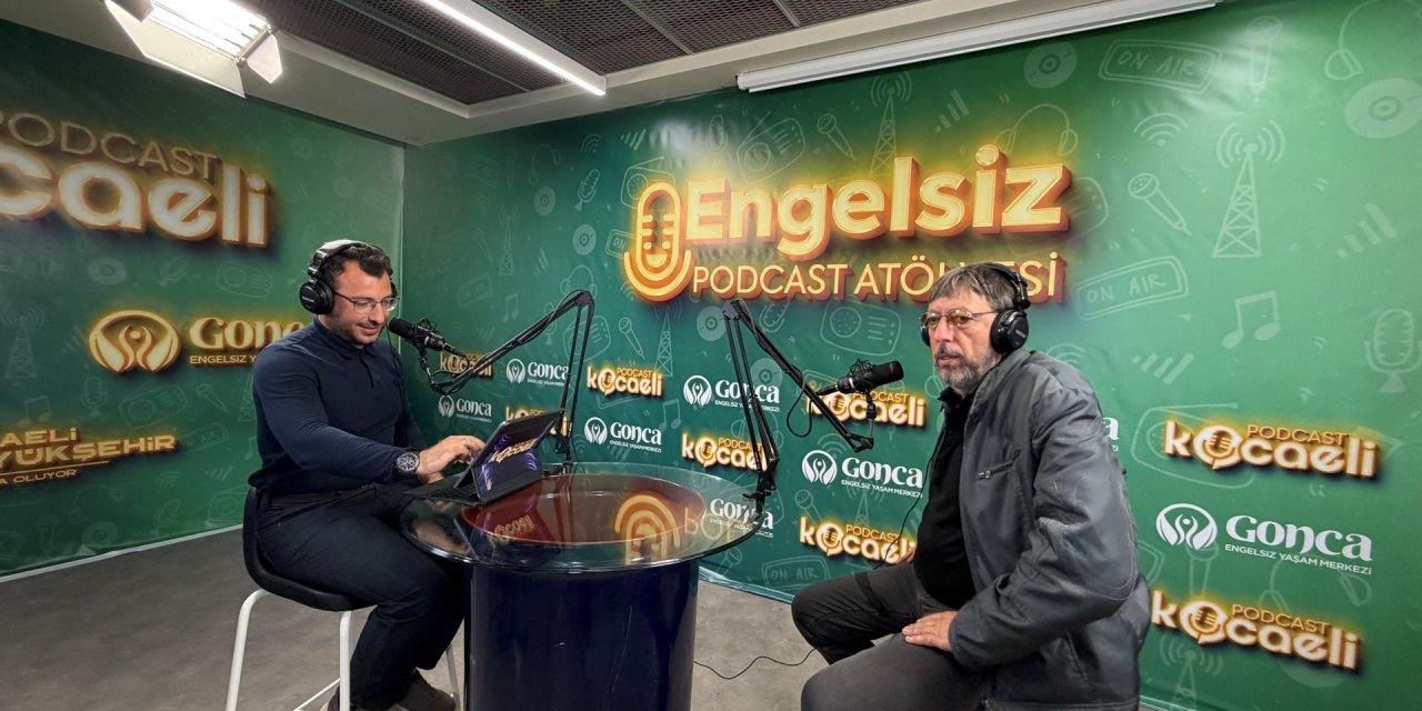 Ünlü oyuncular Gonca’da mikrofon başına geçti