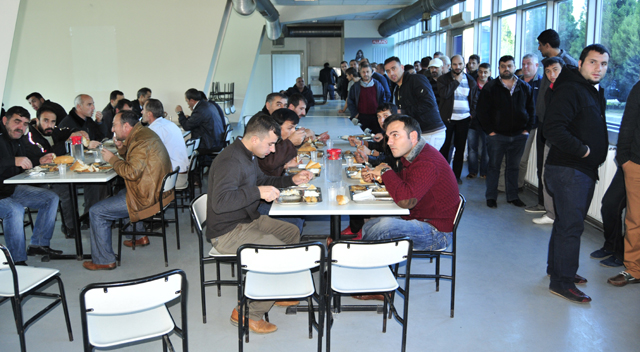 İşçilerden sınıf dayanışma