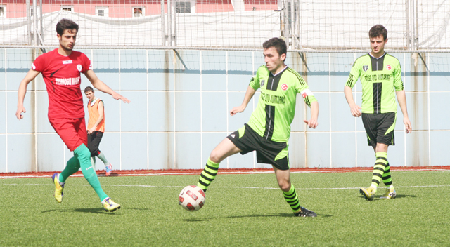 CİHAT İZMİT BELEDİYESPOR’DA