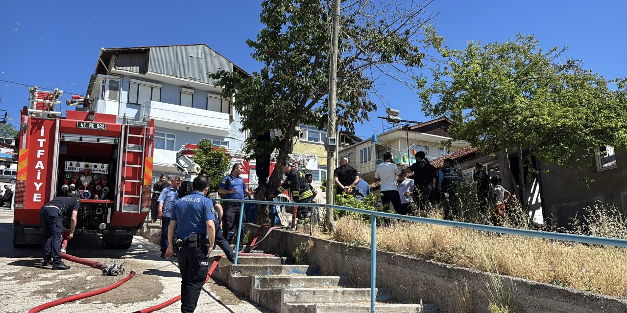 Ev yangınında kundaklama şüphesi