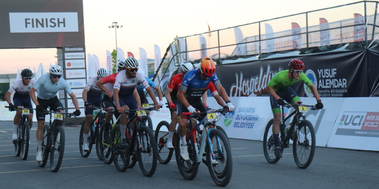 13 ülkeden 50 sporcu dünyanın  en iyisi olmak için pedal çevirdi