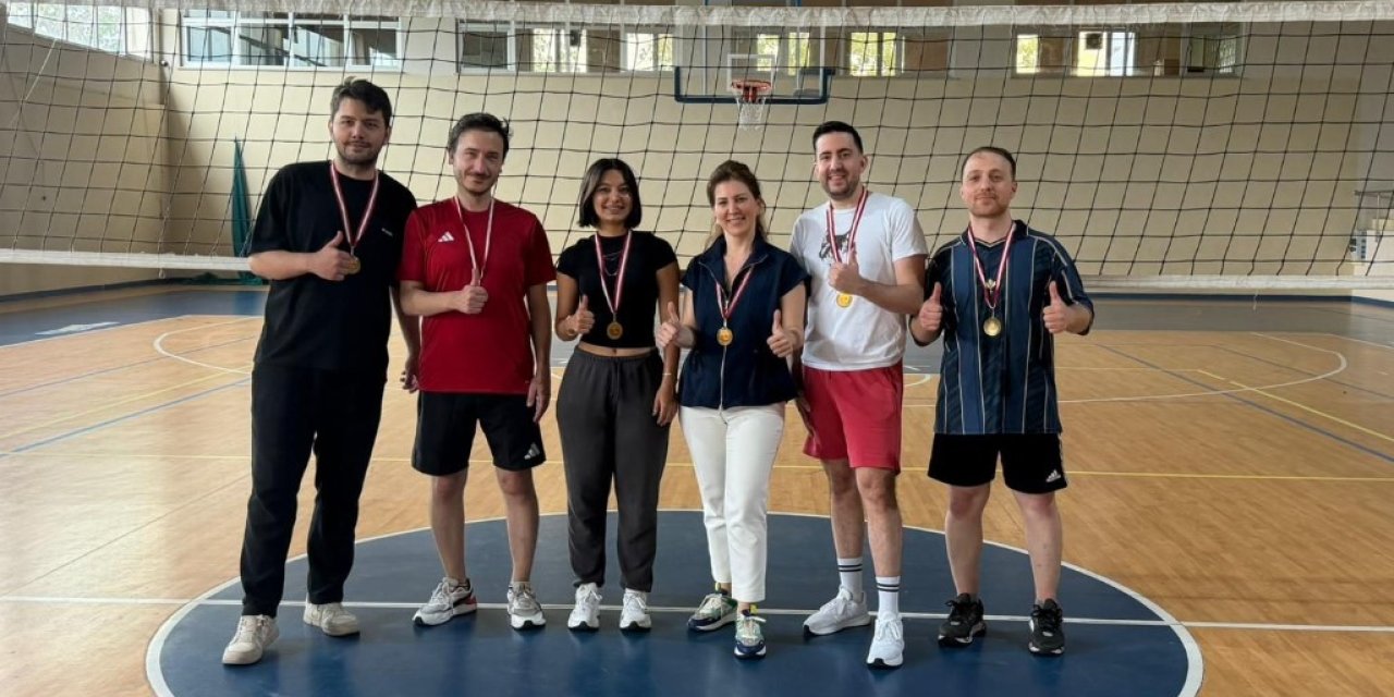 Gebze’de Mimarlar Spor  Turnuvalarında Yarıştı