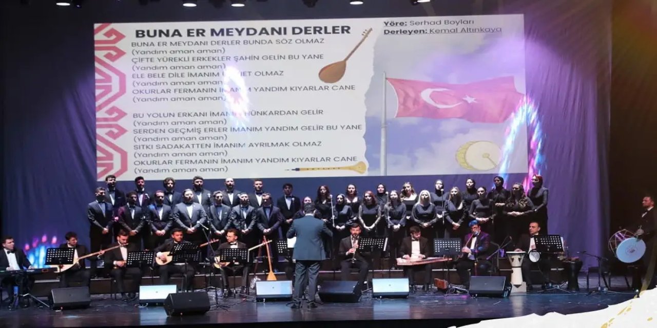 Türk Halk Müziği Gençlik Korosu sahneye çıkıyor