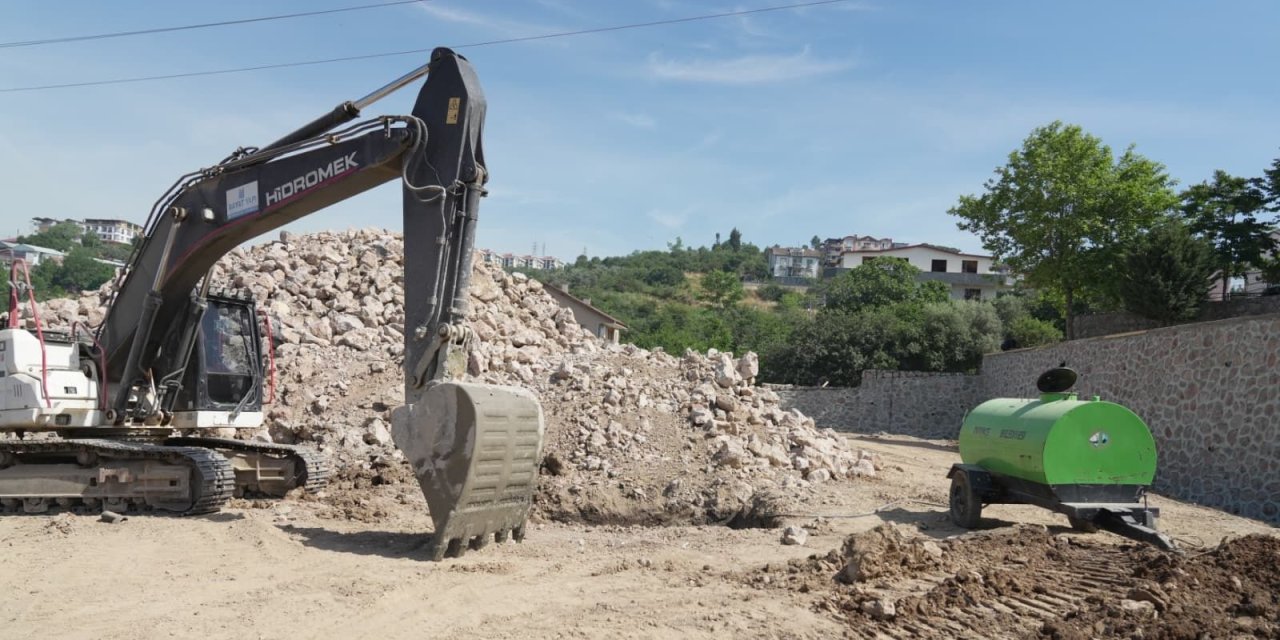 Derince´de Çalışmalar Hız Kesmiyor