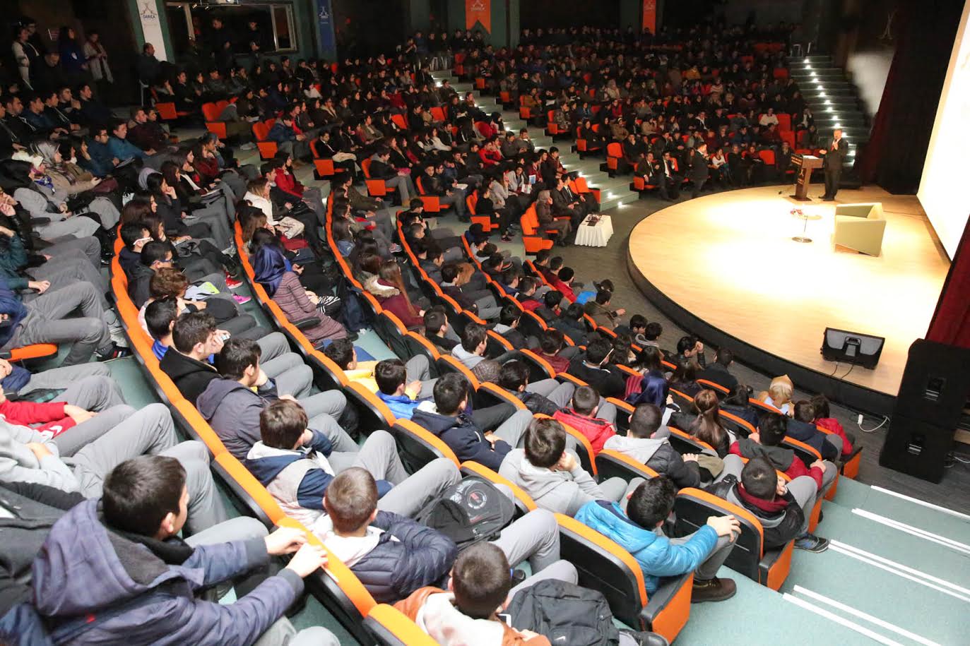 Darıca yeni yılı etkinliklerle karşıladı 