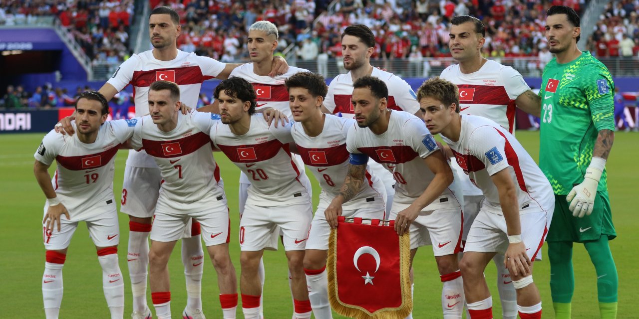 A Milli Futbol Takımı, FIFA sıralamasında 10 basamak birden düştü