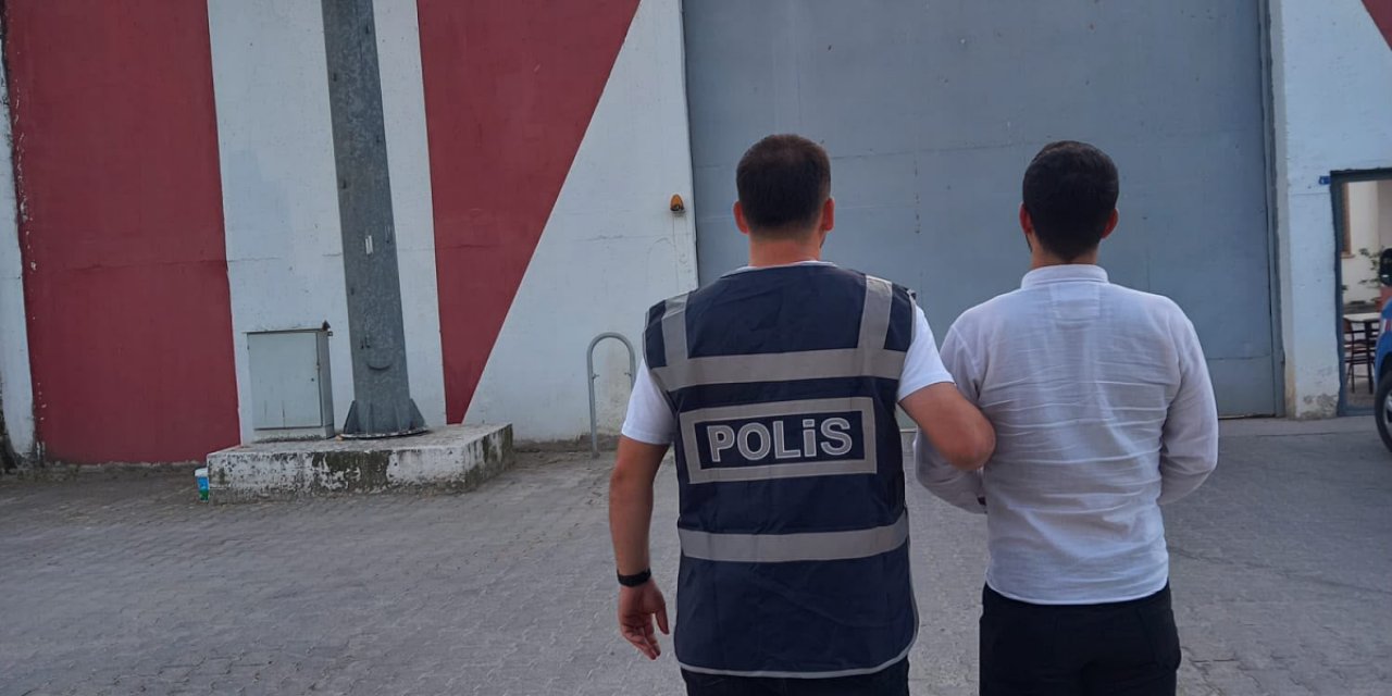 10 Yıl Cezası Bulunan Firari Zehir Taciri İzmit'te Yakalandı