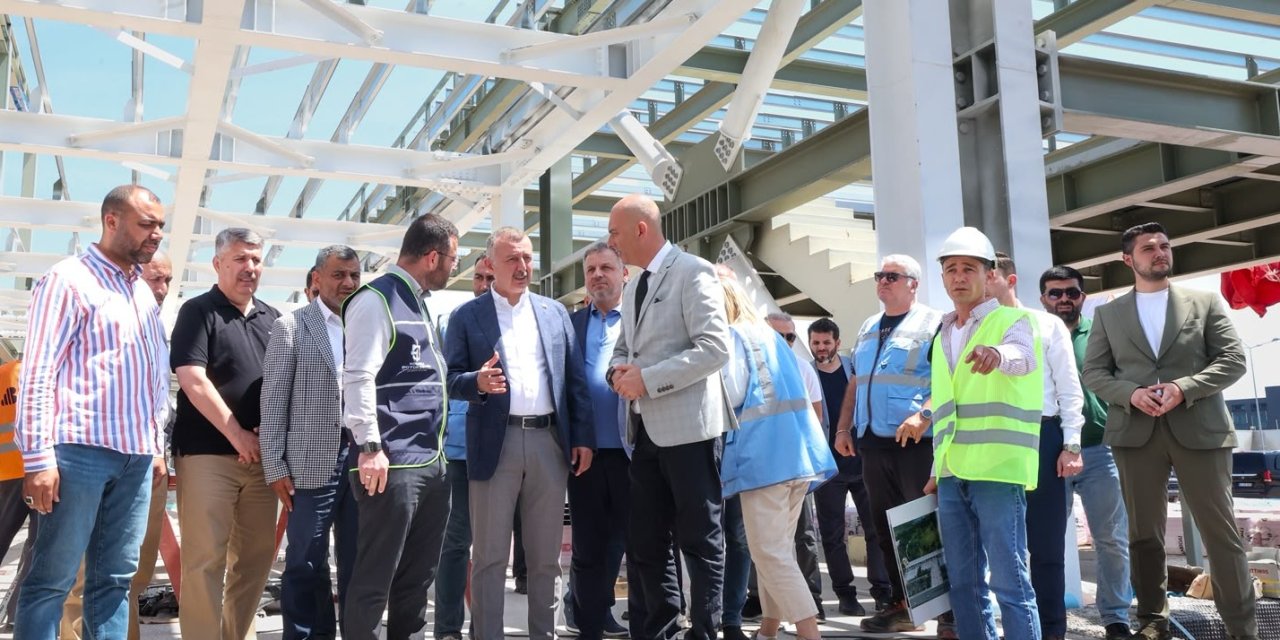 Büyükakın: “Sosyal yaşamın  kalbi bu merkezde atacak”