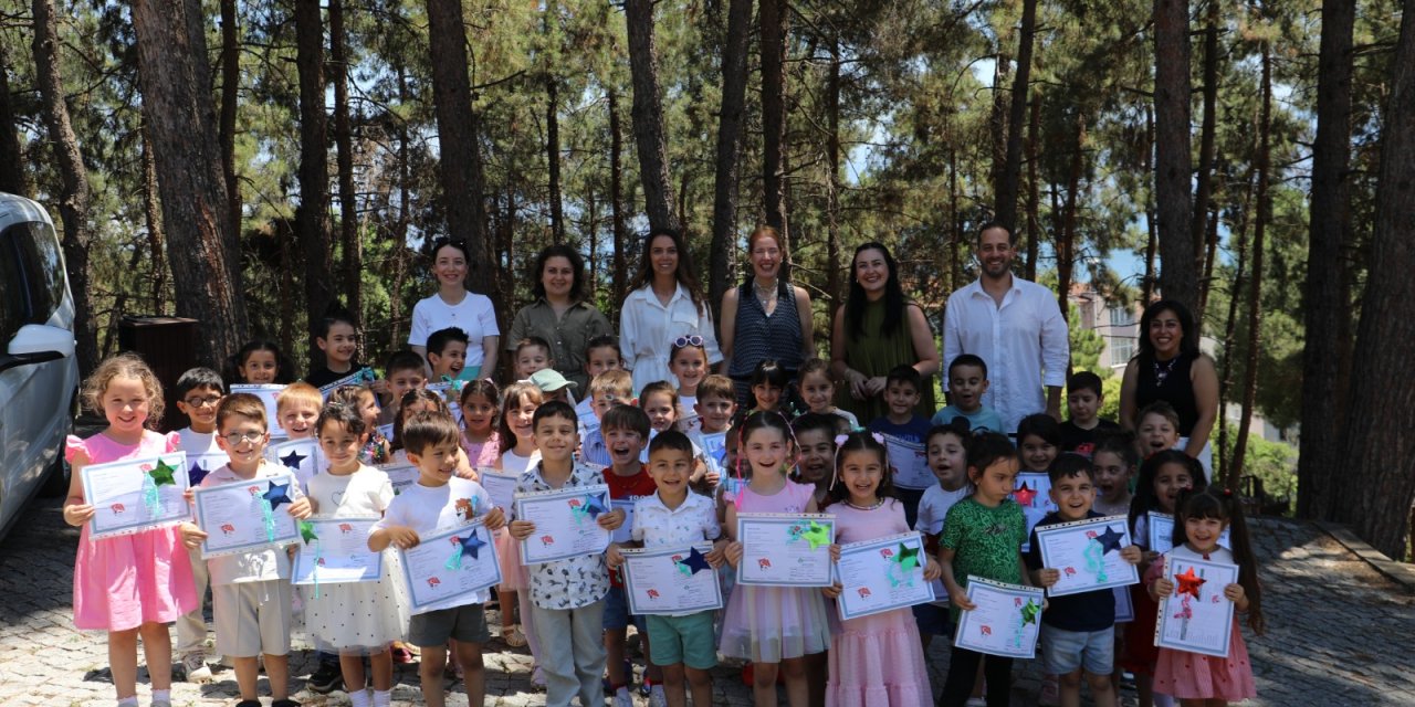 Çınar Çocuk Evleri’nde karne coşkusu