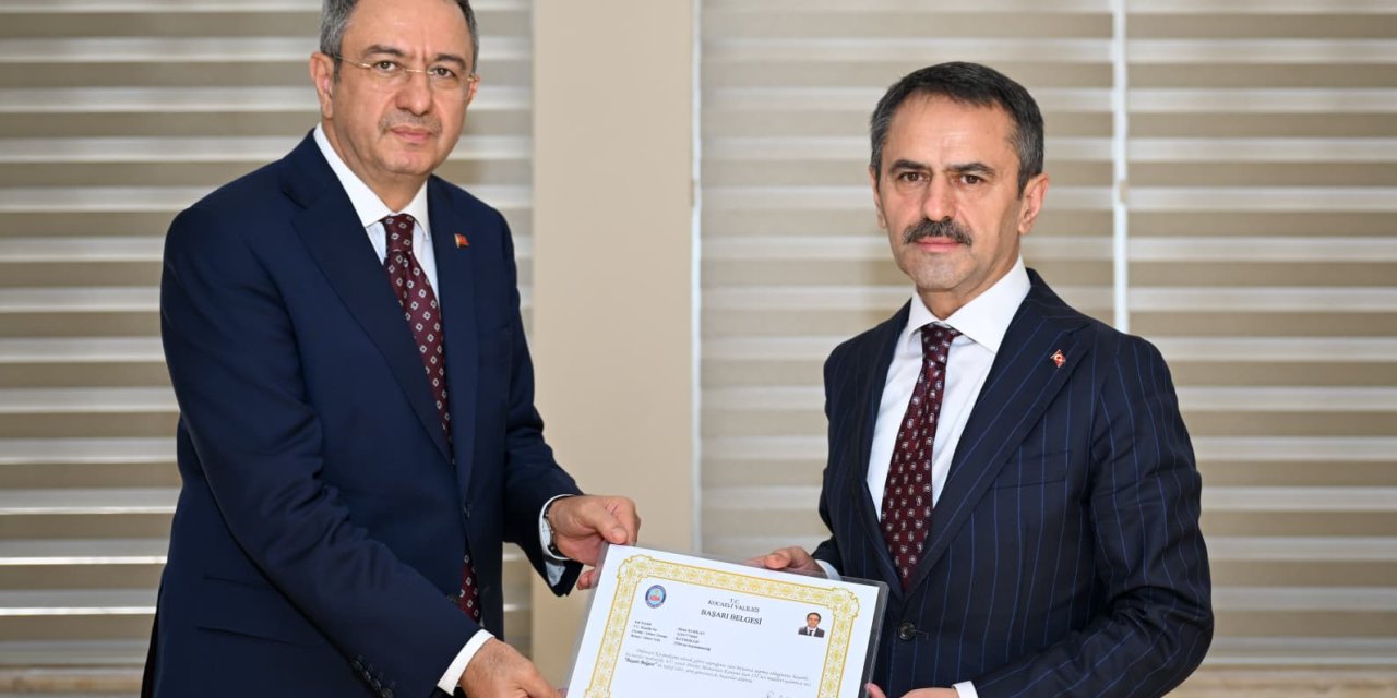 Kaymakamı ve Vali Yardımcısı   için Veda Yemeği Düzenlendi