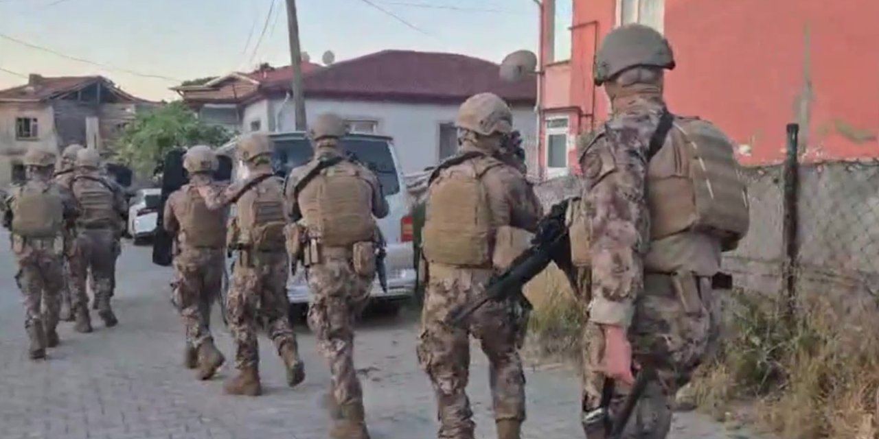 Silah Kaçakçılarına Darbe: 14  adreste  11 gözaltı