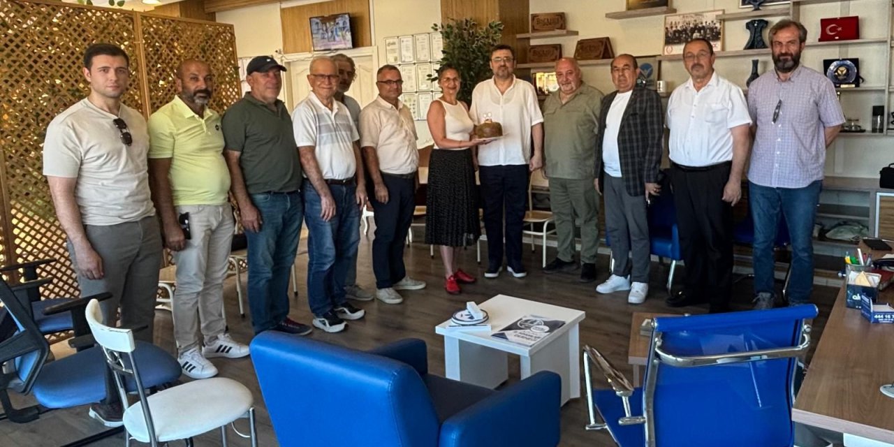 Kocaeli Milli Kuruluşlar Birliği’nden Kadir Çetin’e Teşekkür Ziyareti