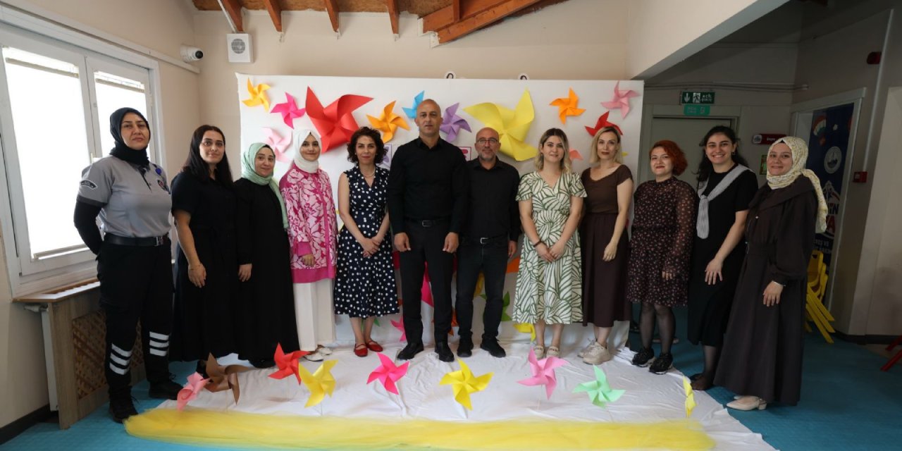 75 Öğrenci Karne Sevinci Yaşadı