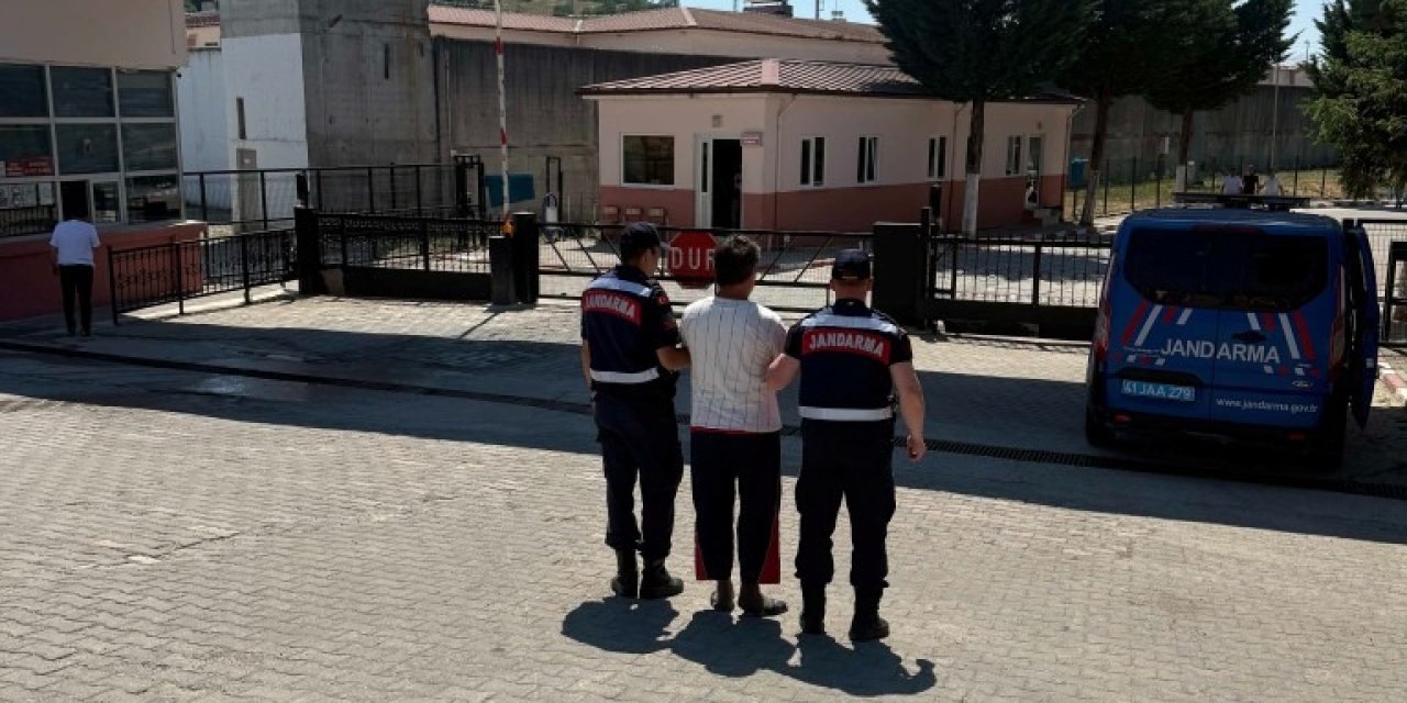 Cinsel tacizden hapis cezasıyla aranıyordu! Kandıra'da yakalandı