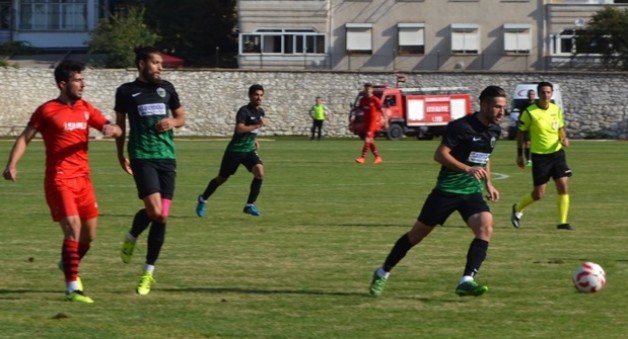 ÇAYIROVA DEMİR’E DAYANAMADI: 3-0