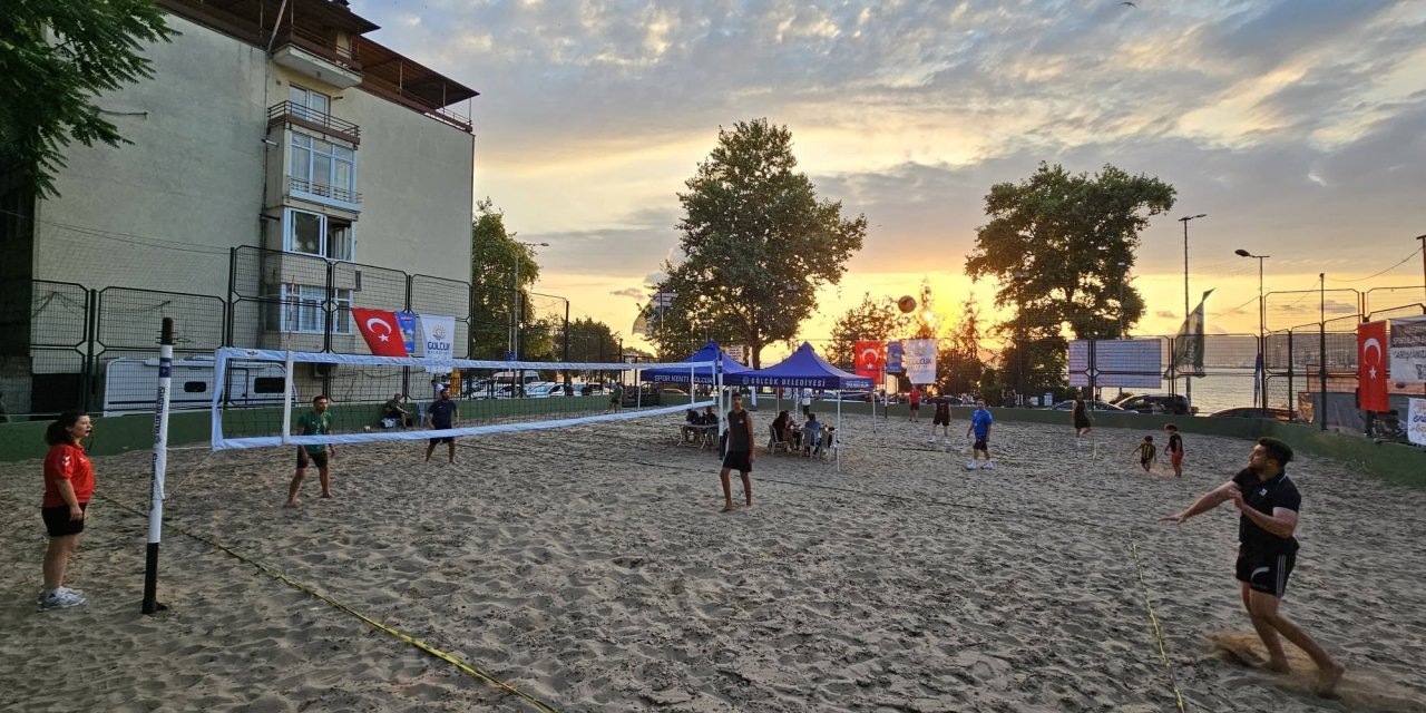 Plaj Voleybolu Heyecanı Başlıyor