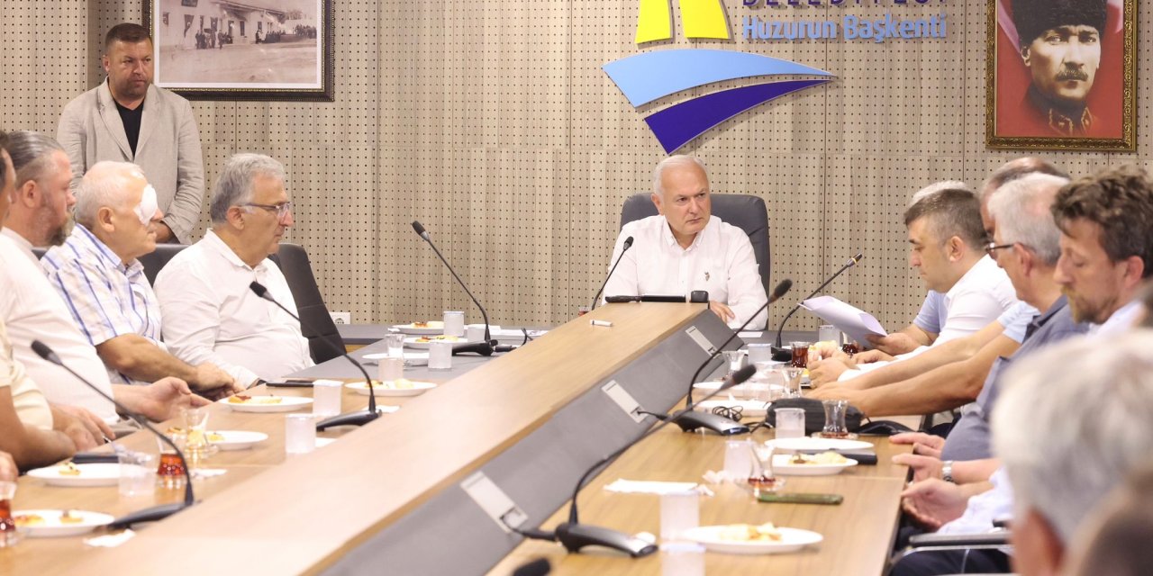 Karamürsel Belediyesi   Meclis Toplantısı Yapıldı
