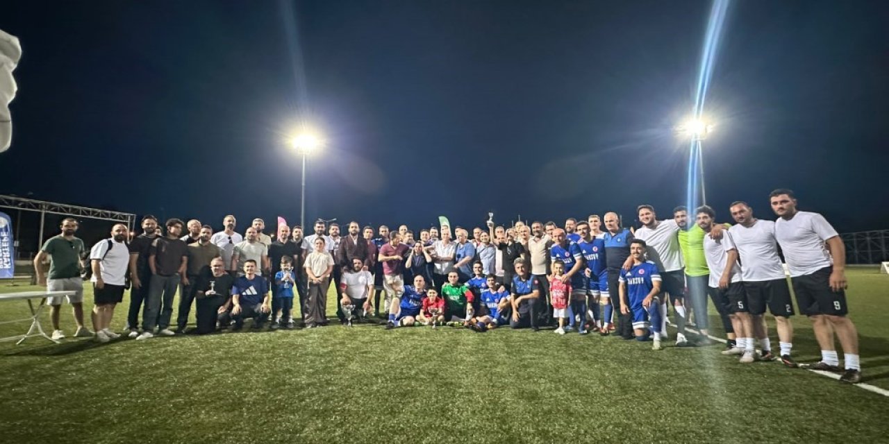 Futbol turnuvasını  Zabıta Müdürlüğü kazandı