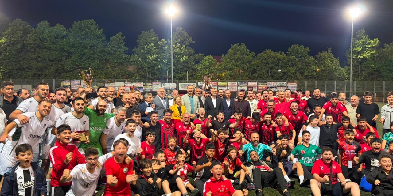 7. Gölcük Köyler Arası Futbol Turnuvasında Kupa Sahibini Buldu