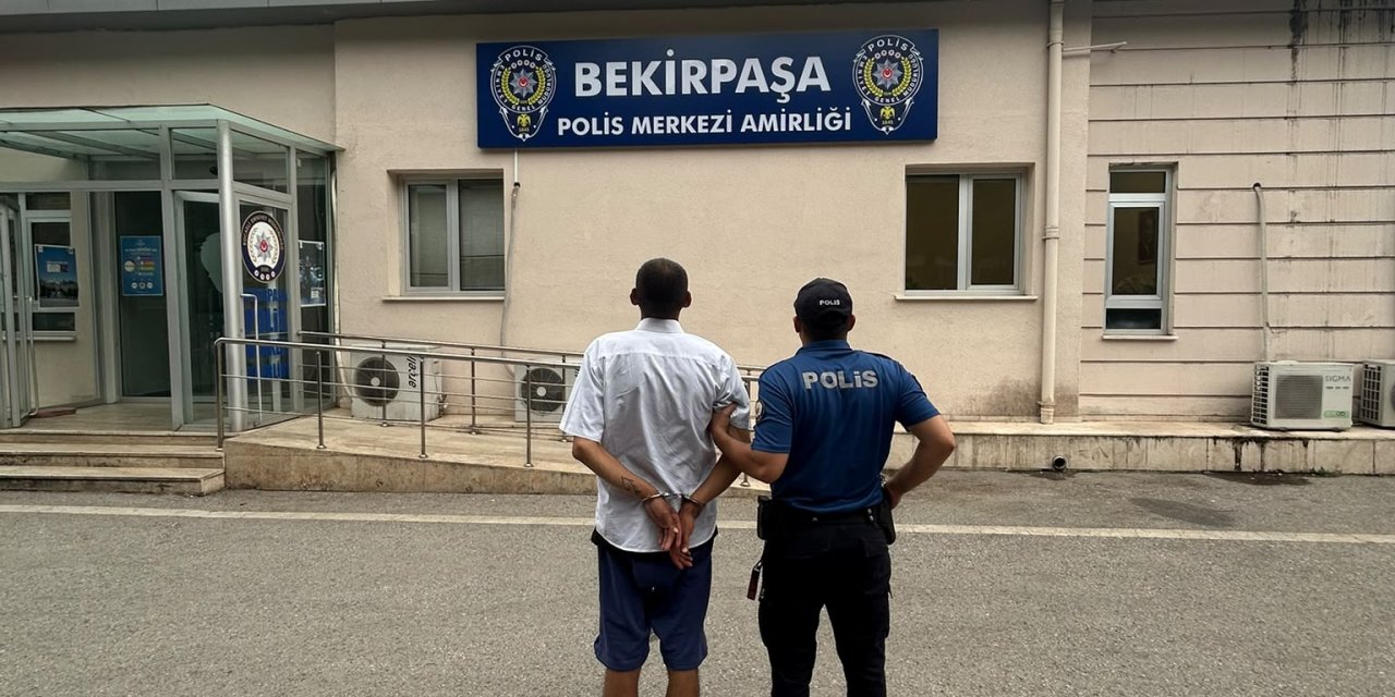 İzmit'te devriye ekiplerine takıldı: 22 yıl hapisle aranıyordu