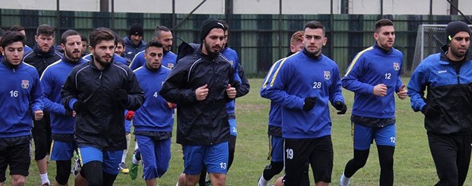 DERİNCE SALONDA ÇALIŞTI