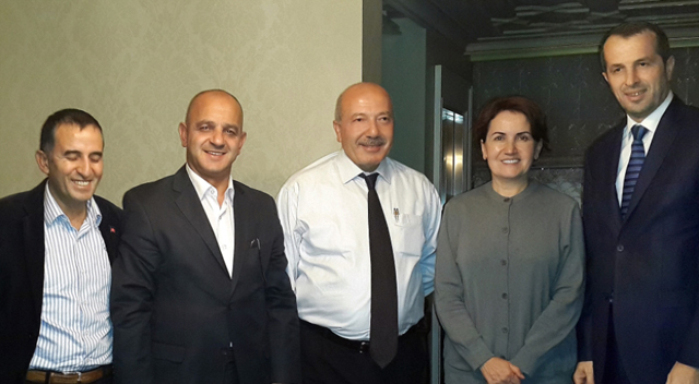 Halit Altuntaş MHP ile el sıkıştı…