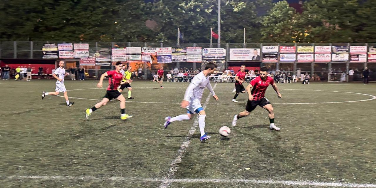 GÖLCÜK'TE KÖYLER ARASI FUTBOL TURNUVASI    Hasaneynspor Şampiyon Oldu
