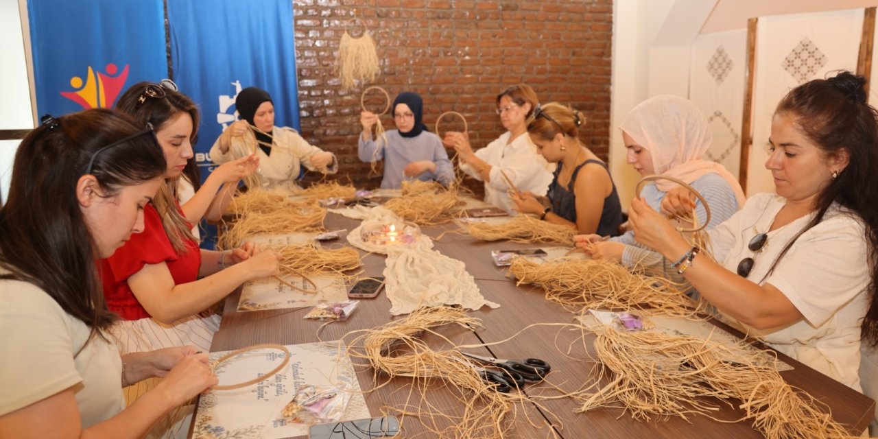 "Ana Kafe"de ilk atölye heyecanı