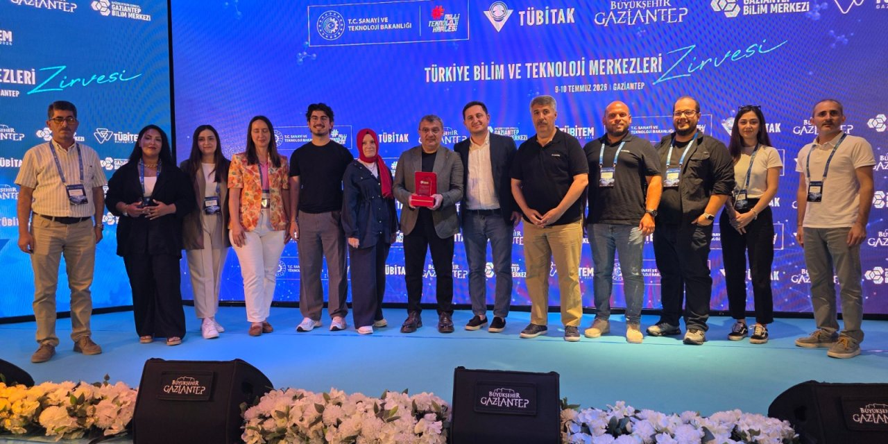 Bilim vizyonu ödülle taçlandı
