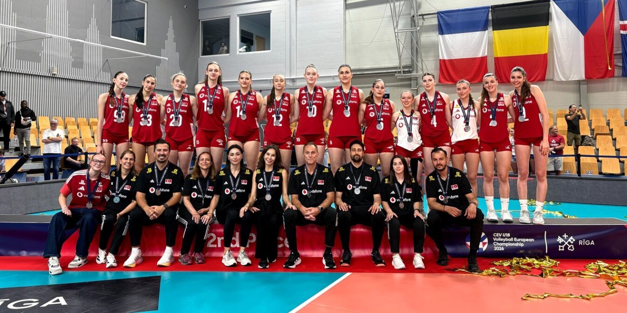 U18 Kadın Milli Voleybol   Takımı, Avrupa ikincisi