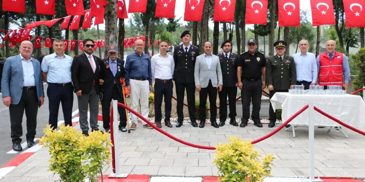 Gebze’de şehitlik ziyaret edildi