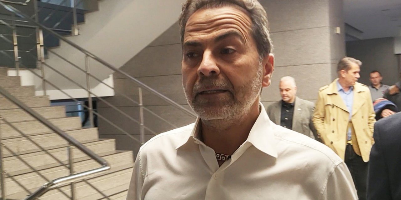 Nasuh Mahruki Hakkında 15 Temmuz Paylaşımı Nedeniyle Soruşturma ve Gözaltı Kararı!
