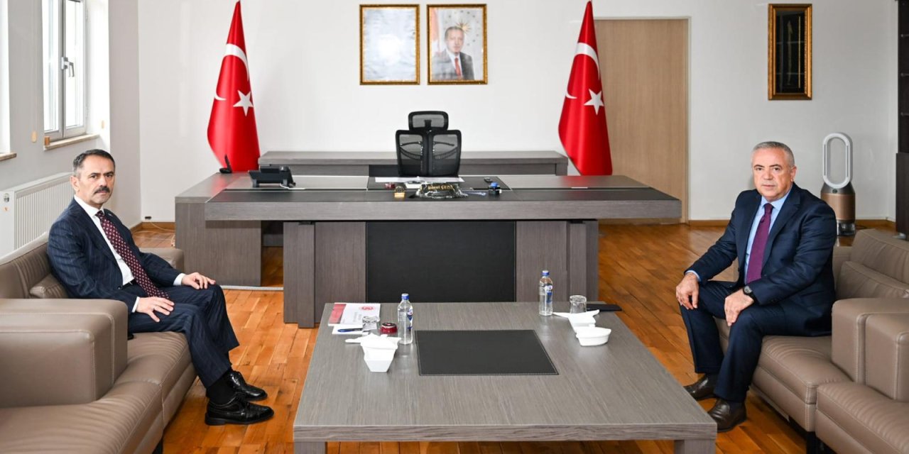 Vali Aktaş'tan Kaymakam  Çelik’e Hayırlı Olsun Ziyareti