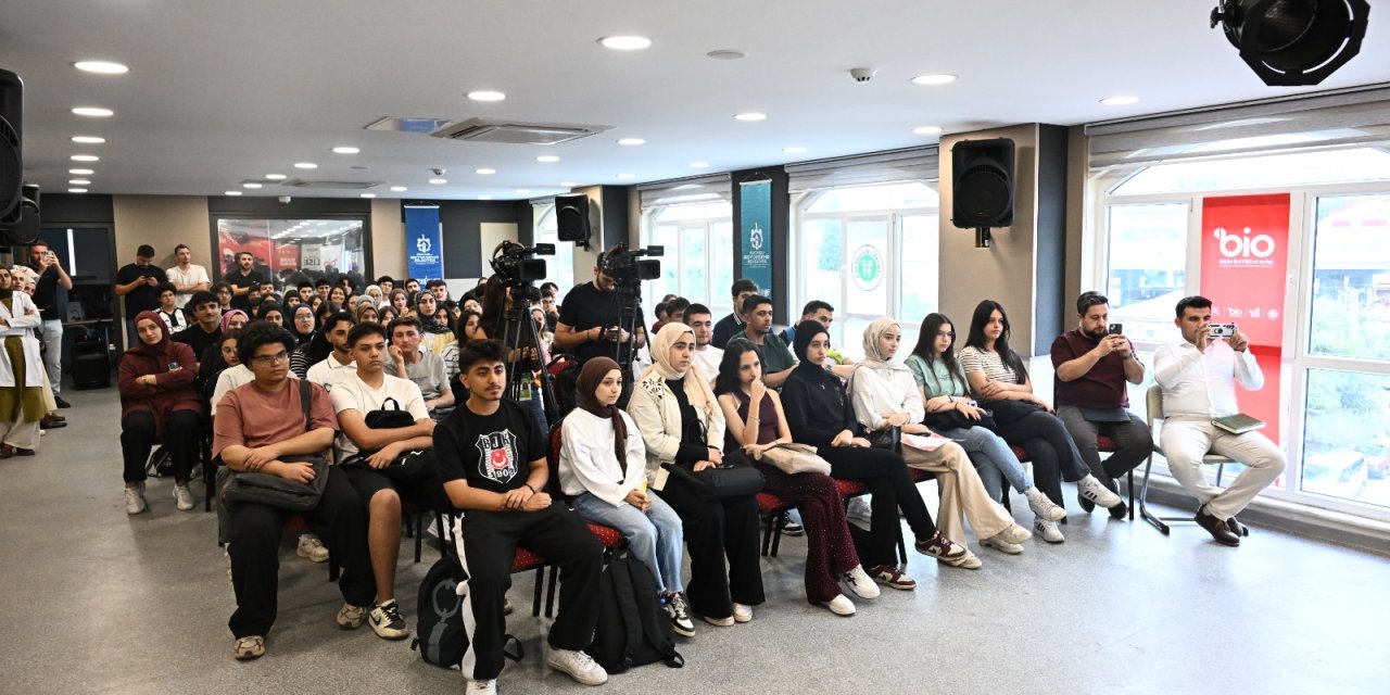 Robotik ve Yapay Zekâ Ele Alındı