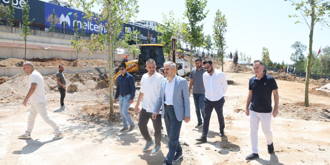 Çiftçi, çalışmaları inceledi