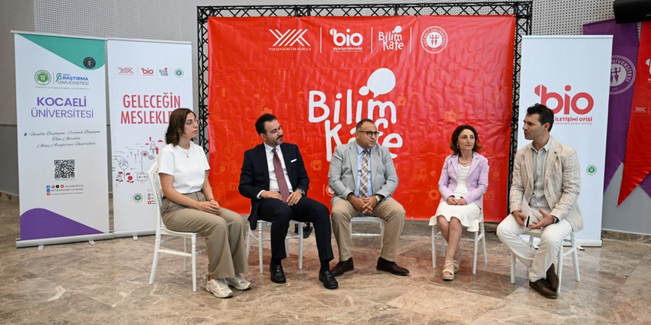 Kocaeli Üniversitesi Geleceğin Meslekleri Tartışıldı