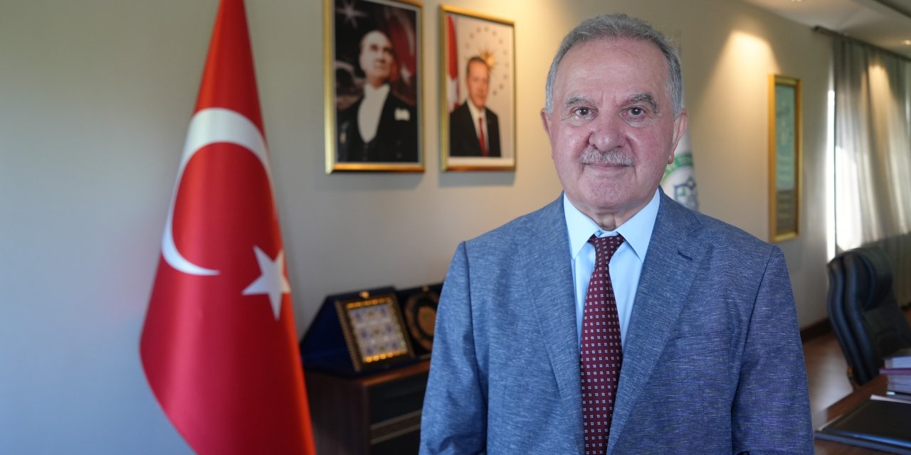 Meslekler yok olmuyor, dönüşüyor: Gençlere hayati uyarılar