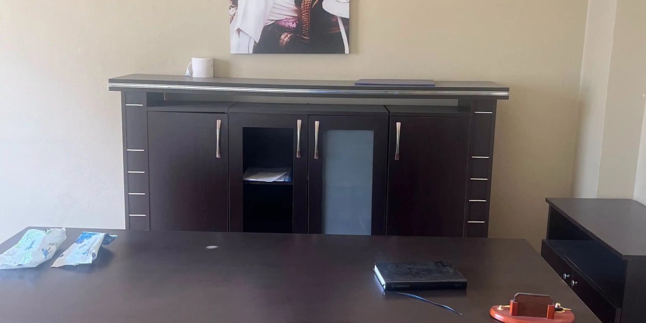 Yeni Parti’nin Dilovası   İlçe Binası Tutuldu