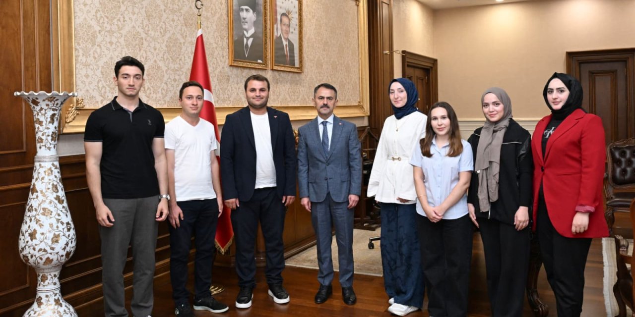 Vali Aktaş’a Ziyaret Ettiler