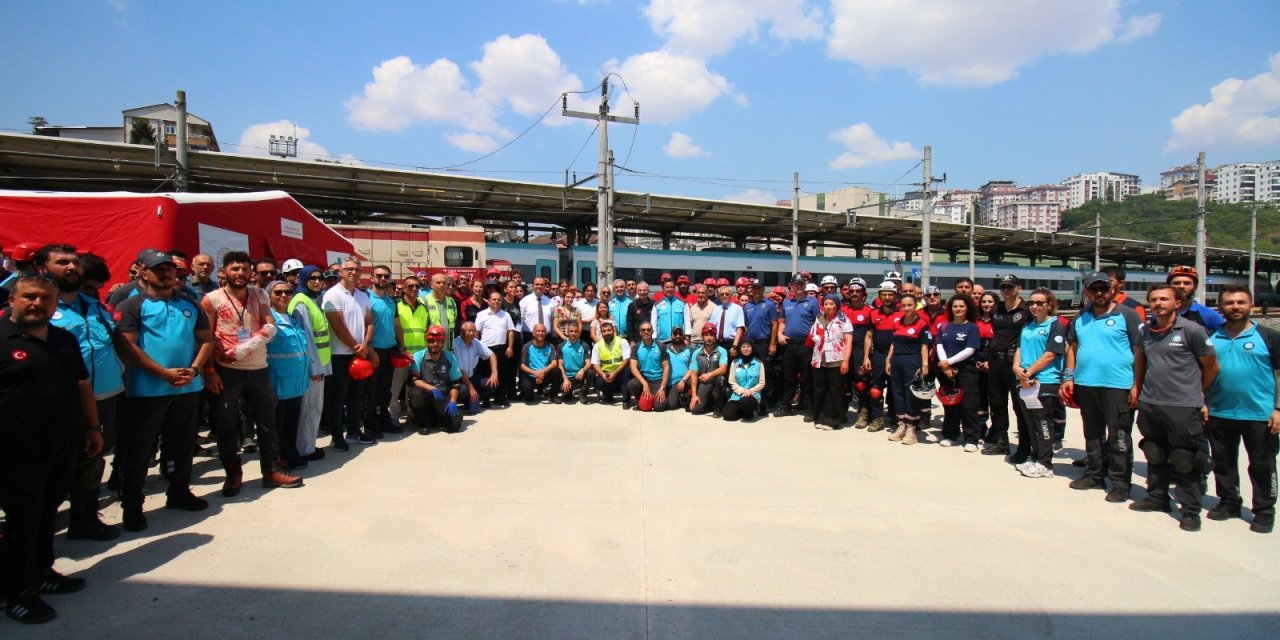 Kocaeli İli UMKE Bölge Tatbikatı Düzenlendi