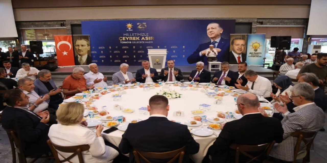 AK Parti Kocaeli'den 25. Yıl Programı