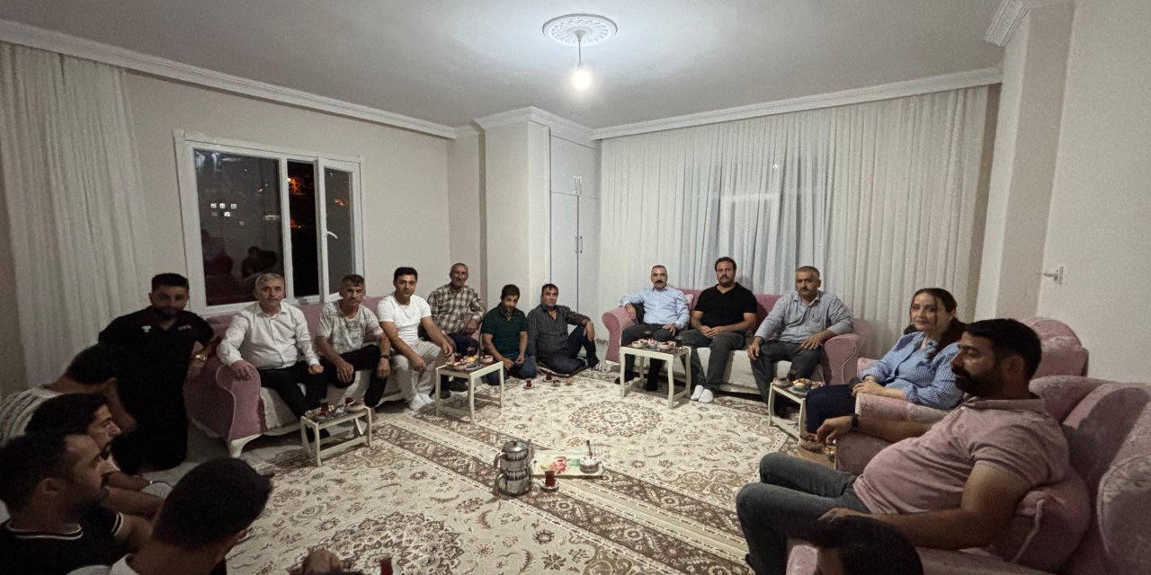 MHP'den Yangın Mağduru Aileye Ev Desteği