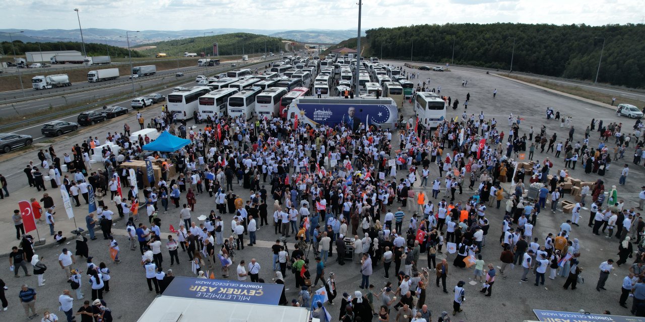 300 otobüs İstanbul'dan Ankara'ya yola çıktı