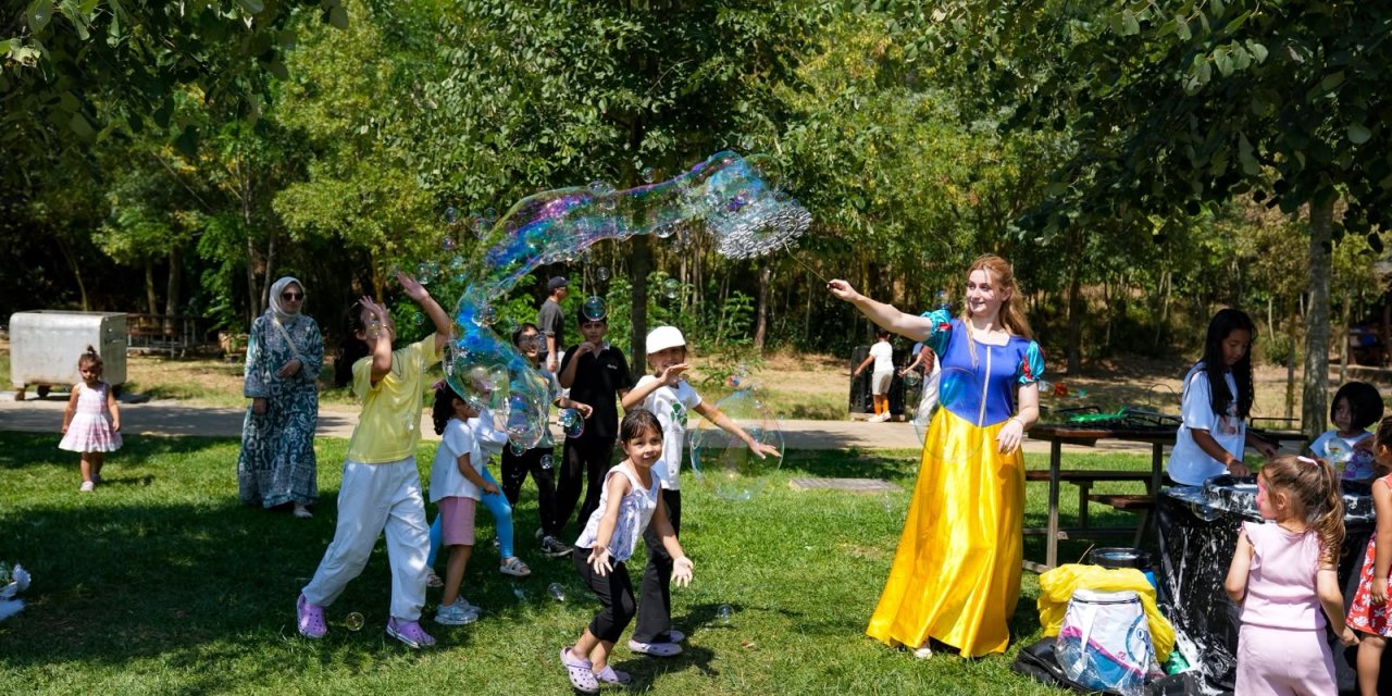 Lokomotif’te çocuklar  mutlu, aileler huzurlu